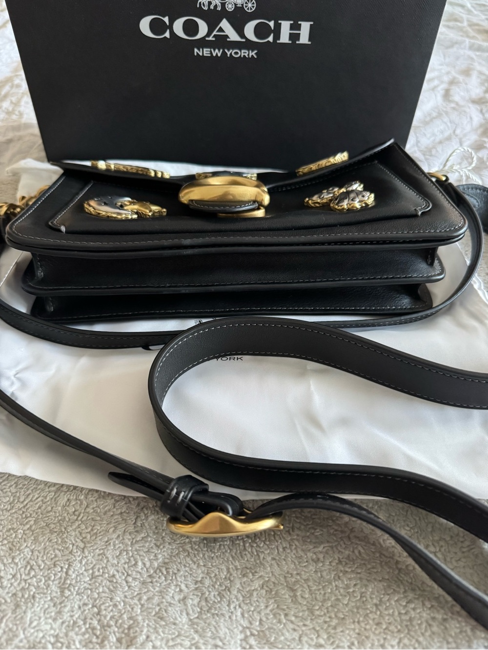 NWT Coach Tabby Shoulder Bag 26 with Pins - Picture 7 of 16